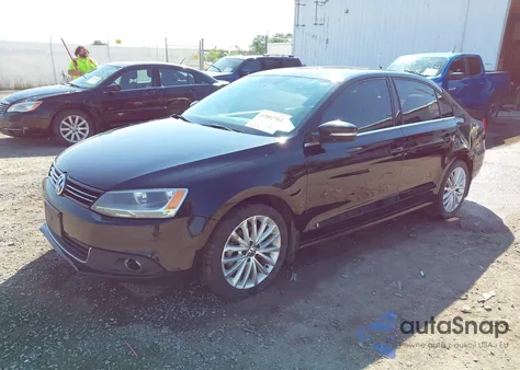 2013 Volkswagen Jetta 2.5L Sel из США, поврежденный, VIN 3VWLX7AJ1DM433304